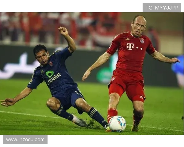 吉达阿赫利与警察队的激烈对决展现足球魅力与团队精神